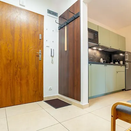 Przy Szlaku, Bezplatny Parking Apartman *