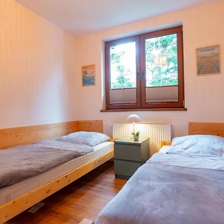 Przy Szlaku, Bezplatny Parking *