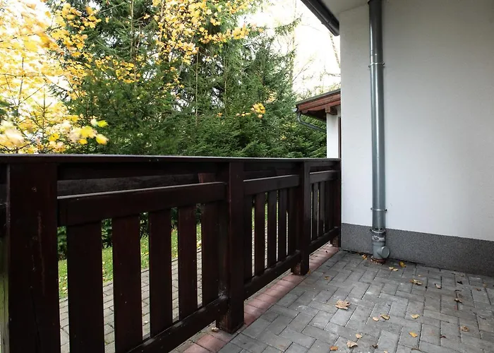 Przy Szlaku, Bezplatny Parking Daire *